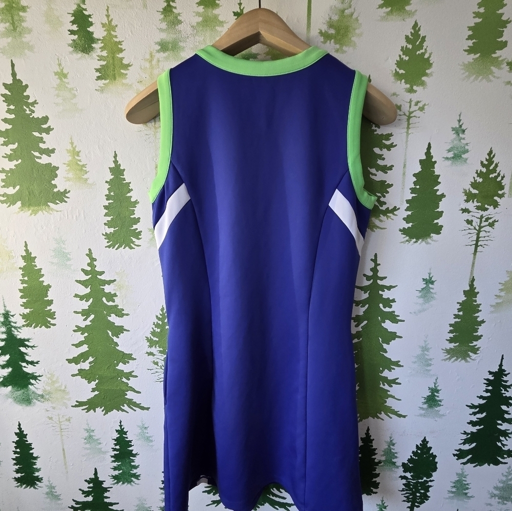 Women's Color Block Flounce Golf Dress - Picture 2 of 8